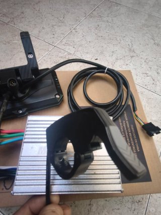 Kit Minimotors 60V 40A B + Pantalla Ey4 modificada