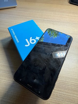 Samsung Galaxy J6+ 64 GB – Funciona / para piezas