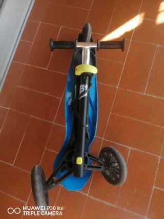 Patinete 3 ruedas infantil azul