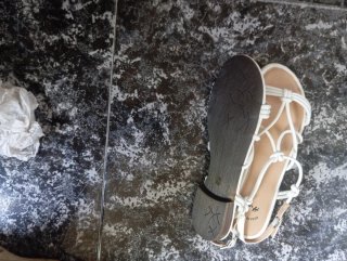 Sandalias blancas de tiras