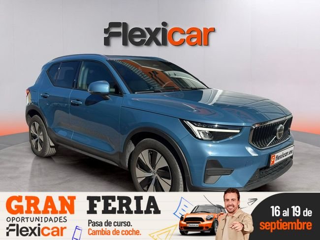 Volvo XC40 2.0 B3 G Momentum Core Auto - foto 1