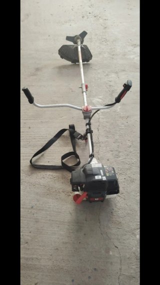 Desbrozadora Sterwins 42.7cm³ 1.25kW