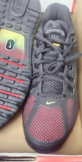 Nike Air Max 2013 Talla 41 y44.5 nuevas a estrenar