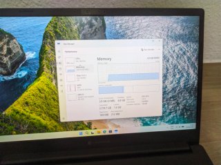 Portátil Dynabook 15.6" IPS (Intel Core i5-10210U)