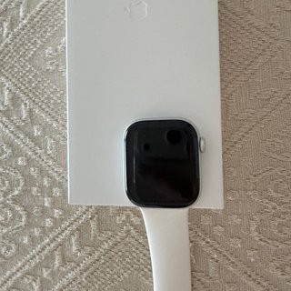 Apple Watch Series 10 GPS 42mm Plata