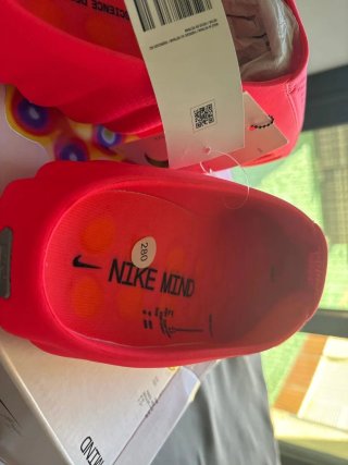 Zapatillas Nike Rojas Talla 43 Nuevas