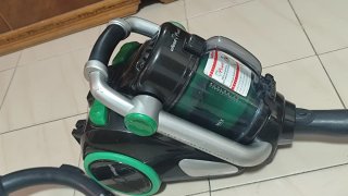Aspiradora Ufesa 1400W