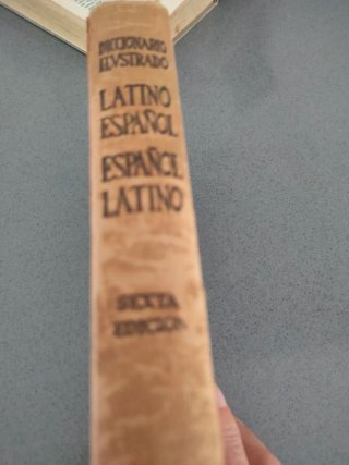 Diccionario Latino-Español