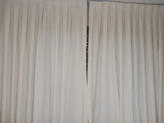 2 Cortinas Confeccionadas Blanco Roto