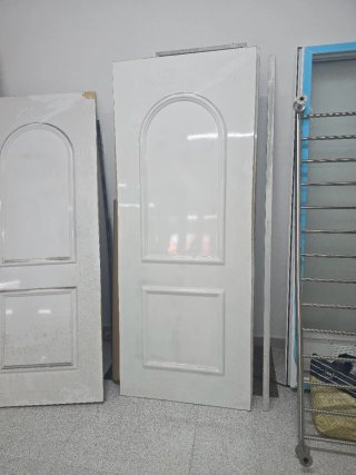 Plafon Puerta de aluminio blanca dispongo 3 ud las