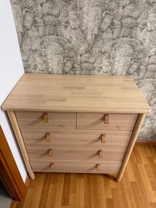 Conjunto Cómoda y 2 Mesitas Ikea Björksnäs