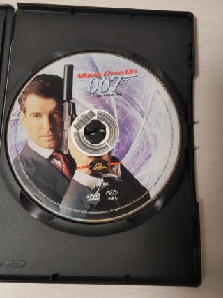 DVD 007 Muere Otro Día