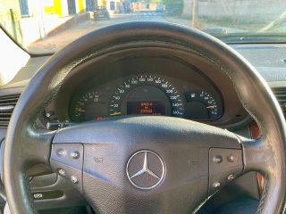 Mercedes-Benz Clase C 2003