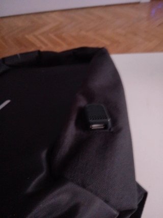 Mochila portátil negra antirrobo