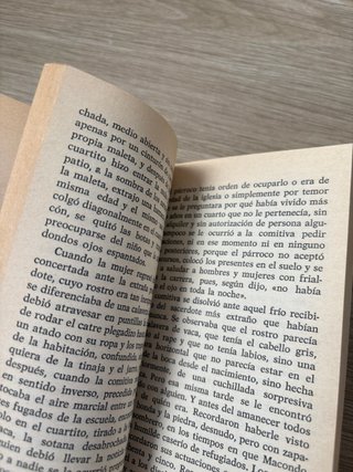 La hojarasca Gabriel García Márquez - 1981 vintage