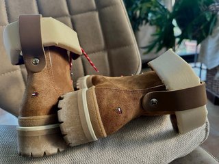 Anfibio Tommy Hilfiger camoscio marrone tg 38