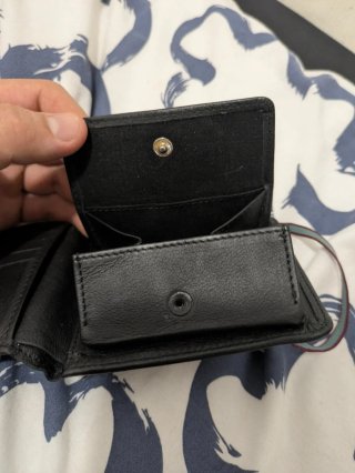 Cartera Carré Royal Negra con Tira Multicolor