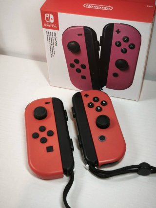 Nuevos! JoyCons Rojos Nintendo Switch