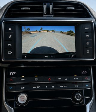 Jaguar XE Portfolio 20d 163 CV Automático
