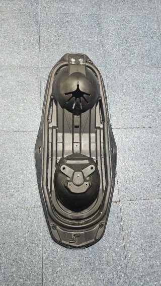 Base asiento Yamaha XMAX 125/ 400