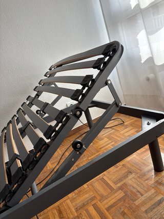 Cama articulada y motorizada