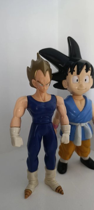 2 Figuras Dragon Ball JUMBO Años 90