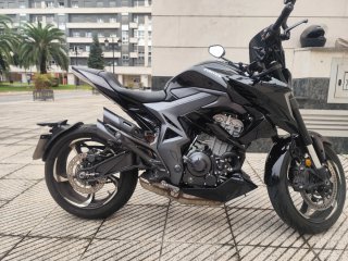 Zontes 350R 2025 Negra - Como Nueva