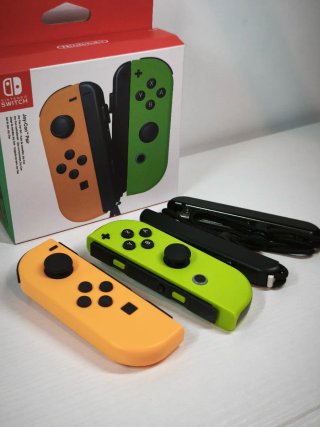Nuevos! JoyCons Nintendo Switch Naranja y Verde