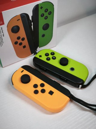 Nuevos! JoyCons Nintendo Switch Naranja y Verde