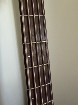 Bajo Marcus Miller M7 5 cuerdas