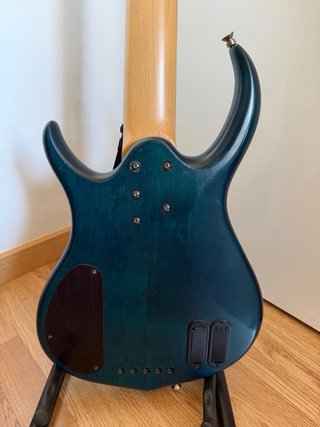 Bajo Marcus Miller M7 5 cuerdas