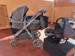 Cochecito y Silla Bebé 2 en 1 Gris