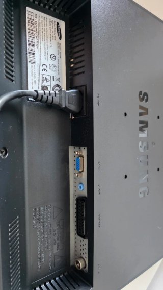 Monitor TV Samsung SyncMaster 941MP 19"