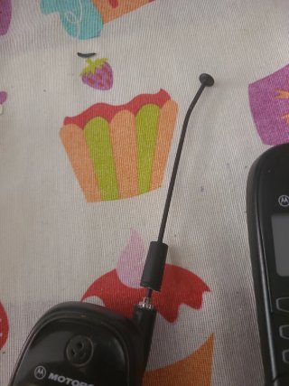 2 Móviles Motorola Antiguos