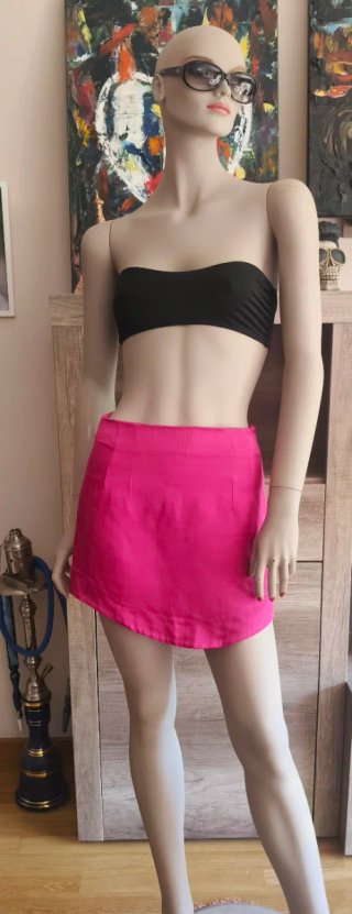 Falda corta Zara fucsia