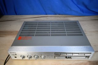 Amplificador Sony TA-AX3 (1982) para revisar