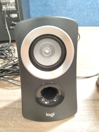 Altavoces Logitech Z313 2.1 25W RMS