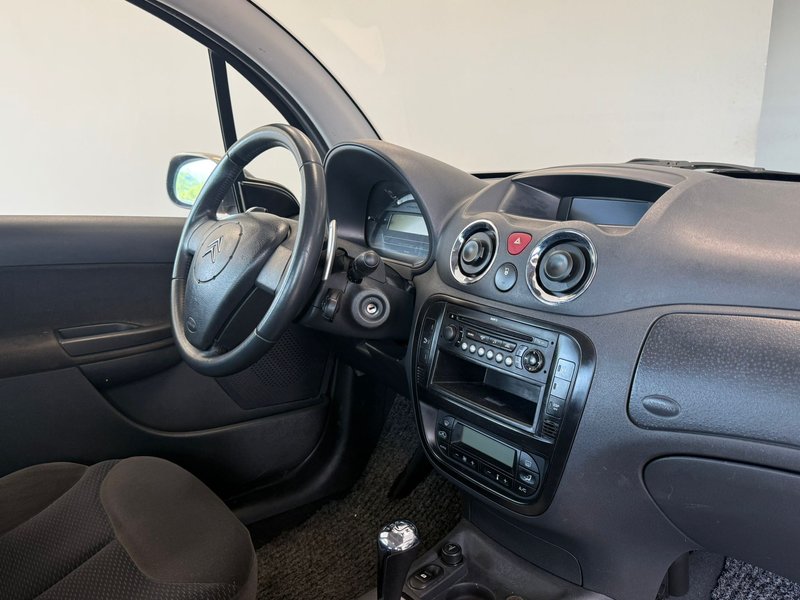 Citroën C3 1.4 HDI Exclusive Sensodrive 2009, foto 4