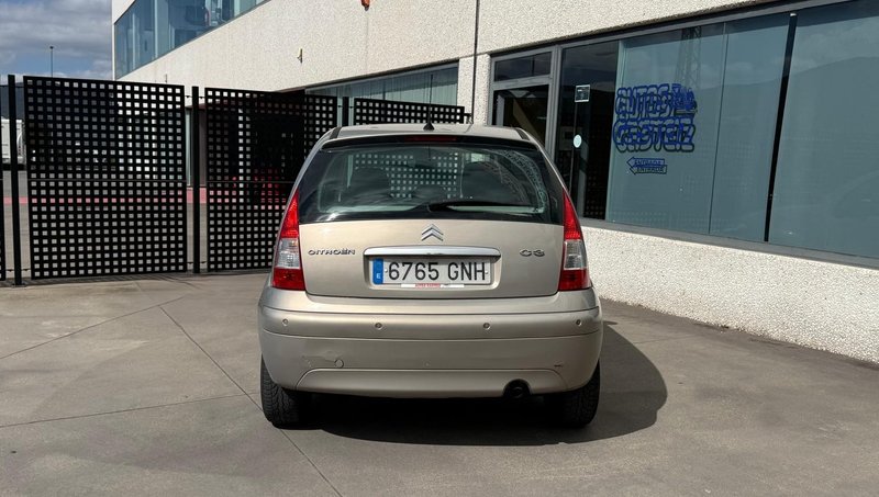 Citroën C3 1.4 HDI Exclusive Sensodrive 2009, foto 17