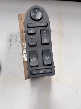 Interruptor Elevalunas MAN TGA TGL TGX