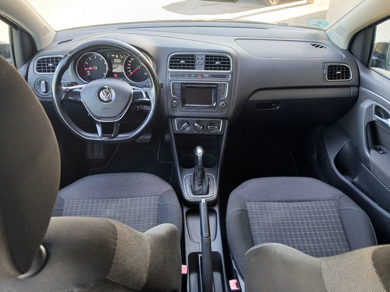 Volkswagen Polo 1.2 TSI BMT Advance DSG 3p 2016, foto 10