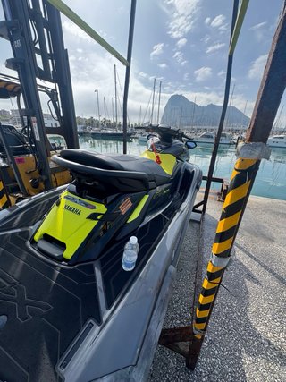 Yamaha FX SHVO 2021 Negro/Amarillo