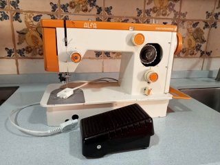 Máquina de coser Alfa Superautomática