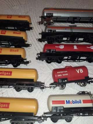 Lotto 10 cisterne modellismo H0