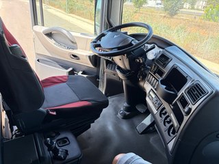 TRACTORA RENAULT MAGNUM 520DXI AÑO 2013