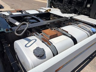 TRACTORA RENAULT MAGNUM 520DXI AÑO 2013