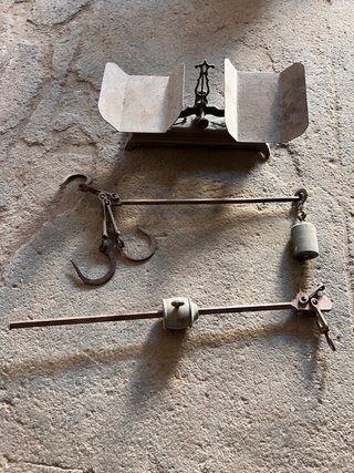 Bilanci antichi in metallo