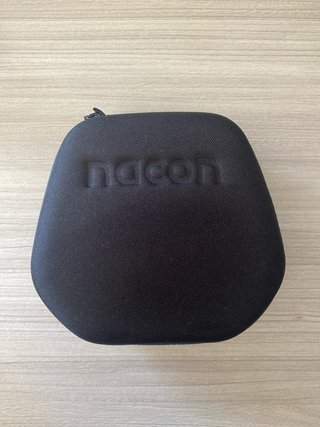 Mando Nacon Revolution Pro Controller 3 PS4