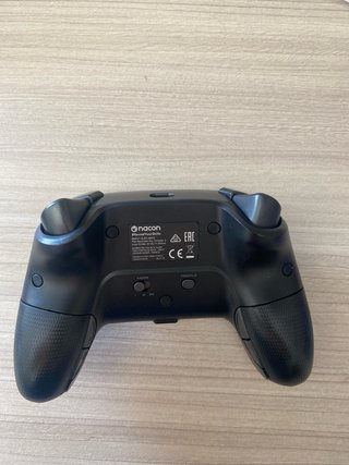 Mando Nacon Revolution Pro Controller 3 PS4