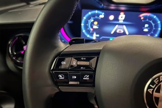 Alfa Romeo Junior Ibrida Speciale 136 CV